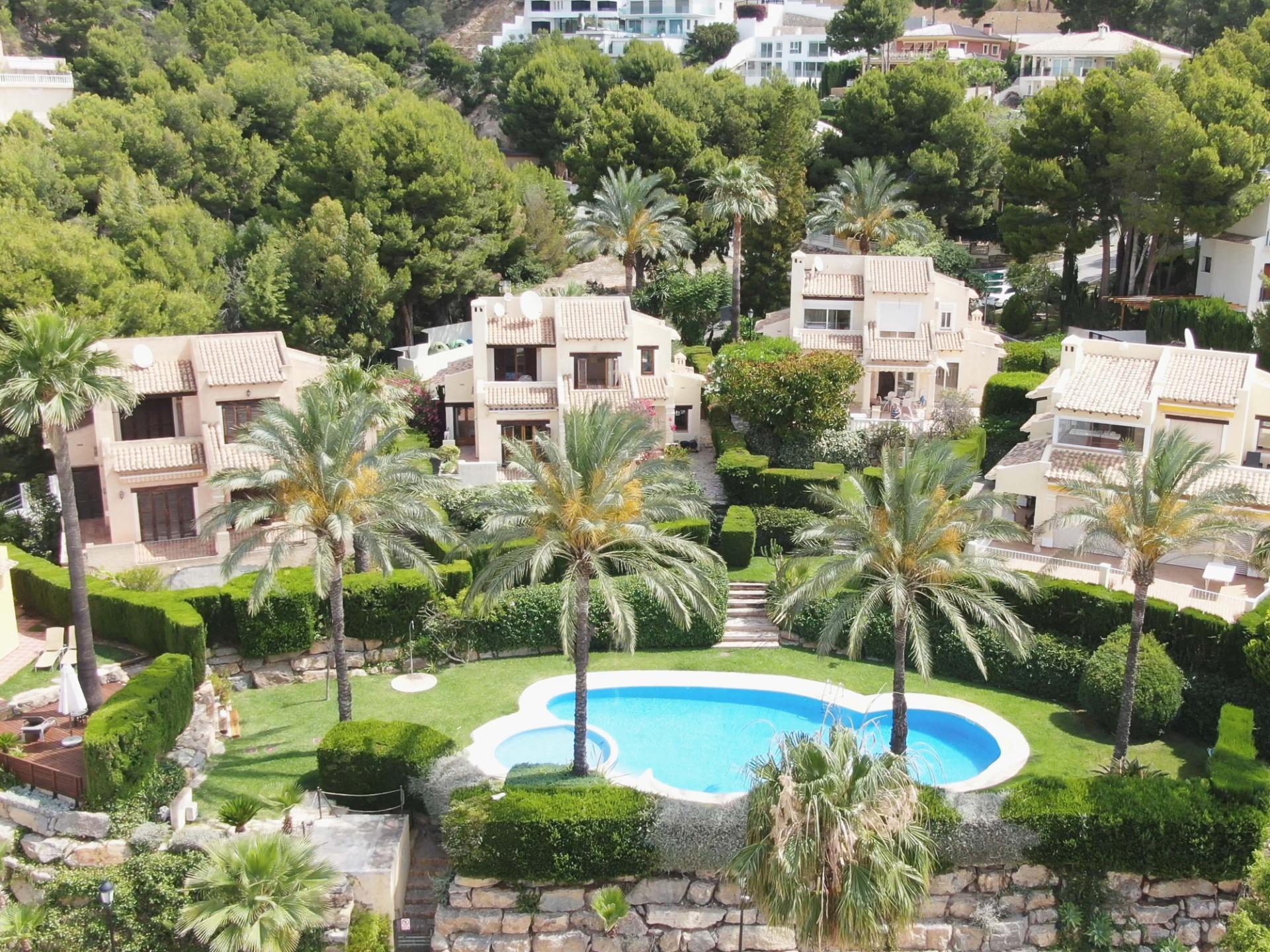 Detached villa with sea views in Altea Hills Detached villa with sea views in Altea Hills