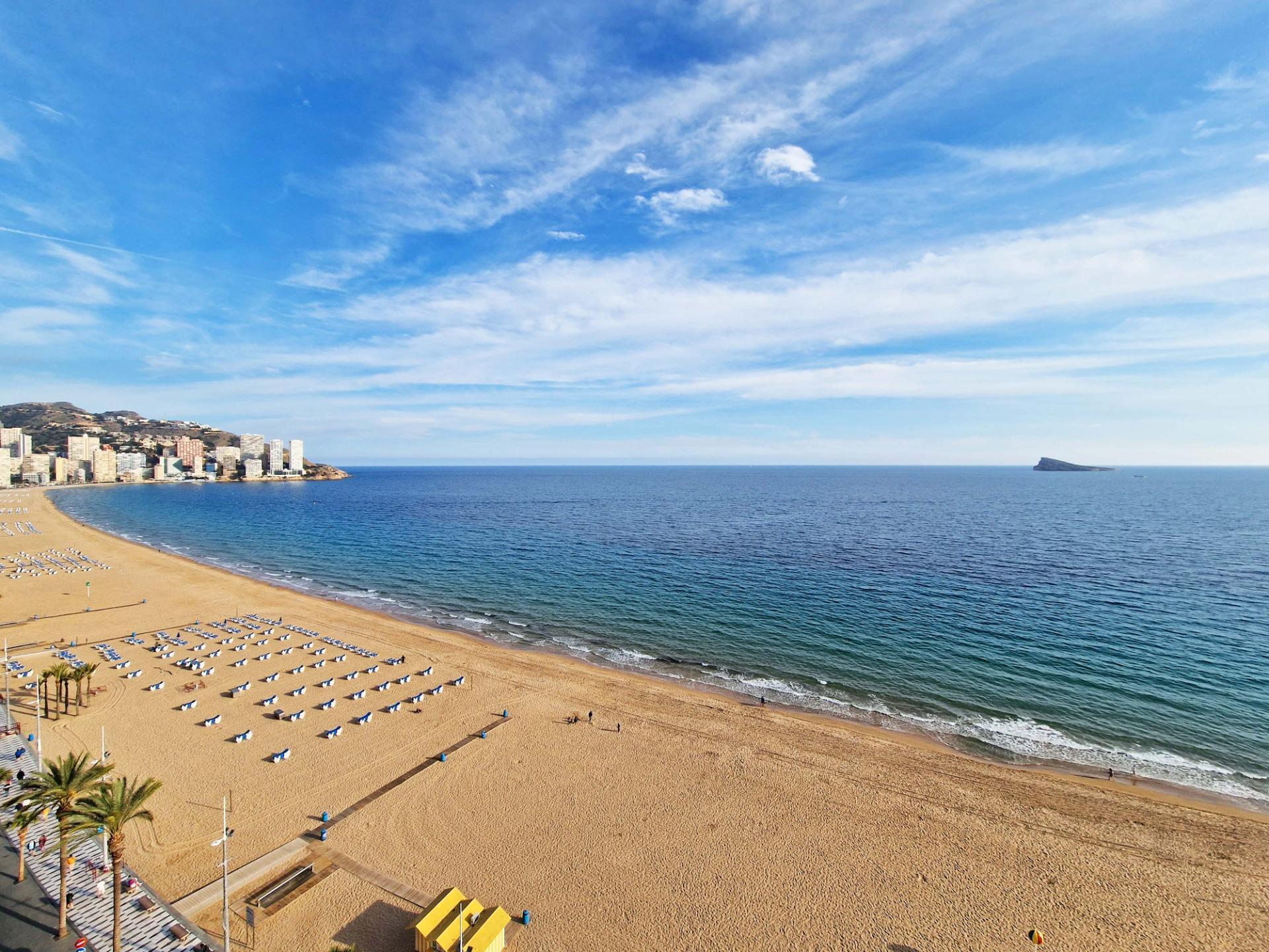 2-bedroom apartment on the 1st line of Levante 2-bedroom apartment on the 1st line of Levante