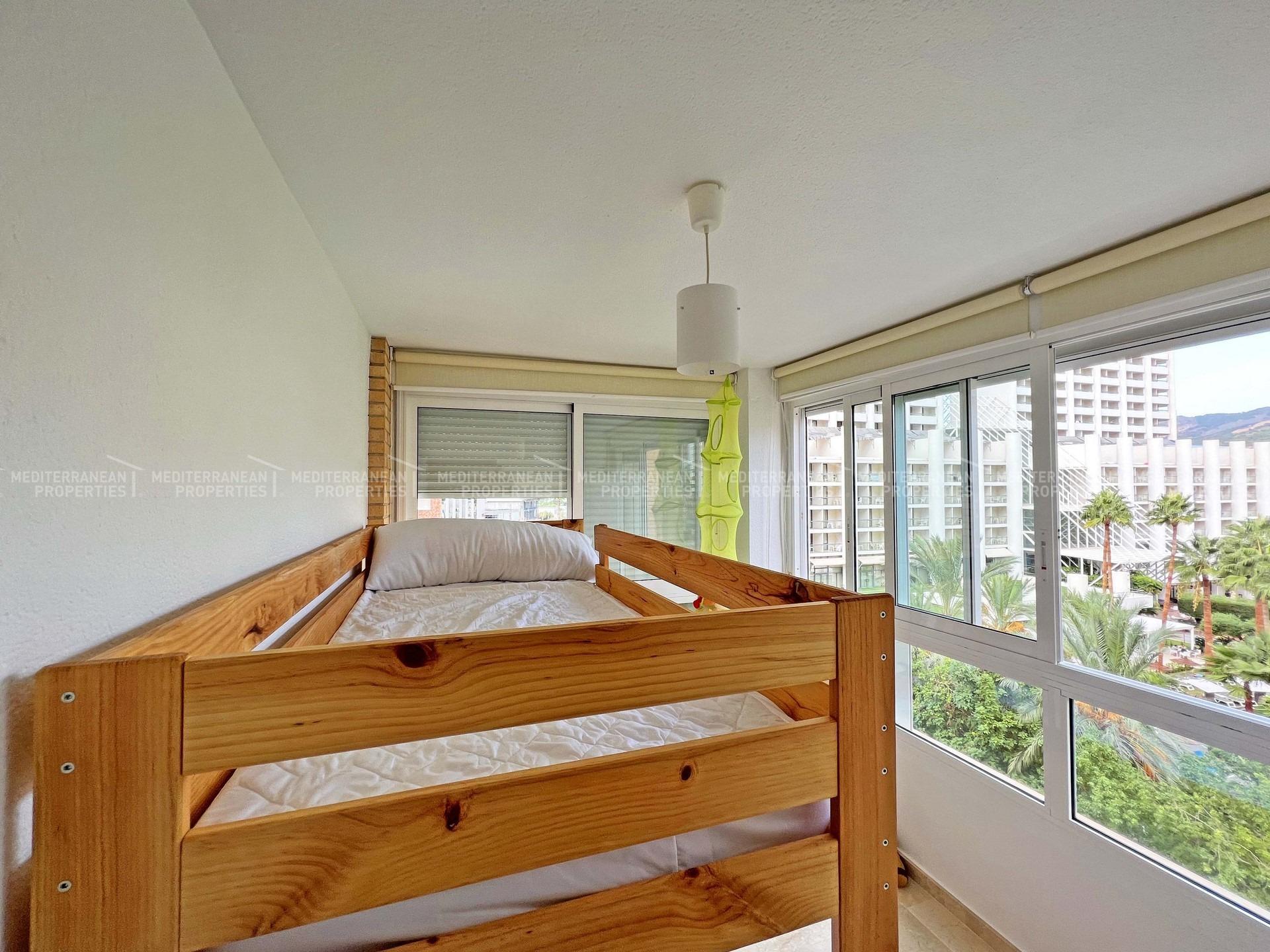 Apartamento luminoso en zona Rincon de Loix | фото 3