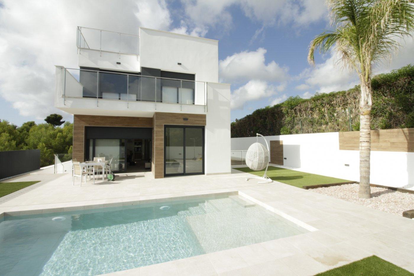 Bonitas villas nuevas con terraza solárium en La Nucía | imagen 3 Bonitas villas nuevas con terraza solárium en La Nucía | imagen 3