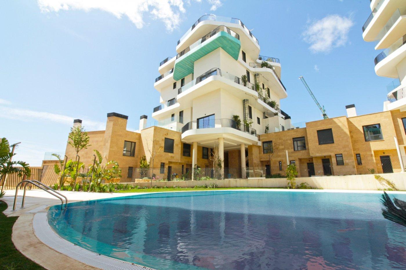 Exclusivo ático dúplex con vistas frontales al mar en Villajoyosa Exclusivo ático dúplex con vistas frontales al mar en Villajoyosa