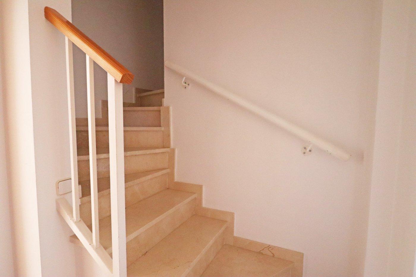 Fantastic rooftop apartment with 2 terraces and panoramic views | image 3 Fantastic rooftop apartment with 2 terraces and panoramic views | image 3