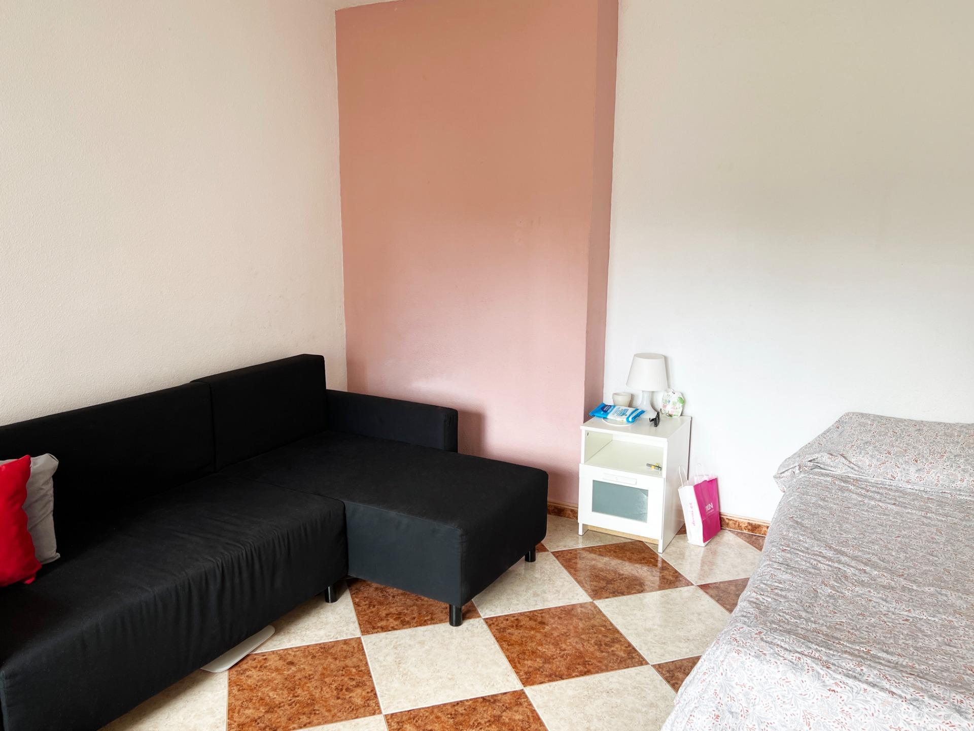 Large apartment by the Levante beach | image 2 Large apartment by the Levante beach | image 2