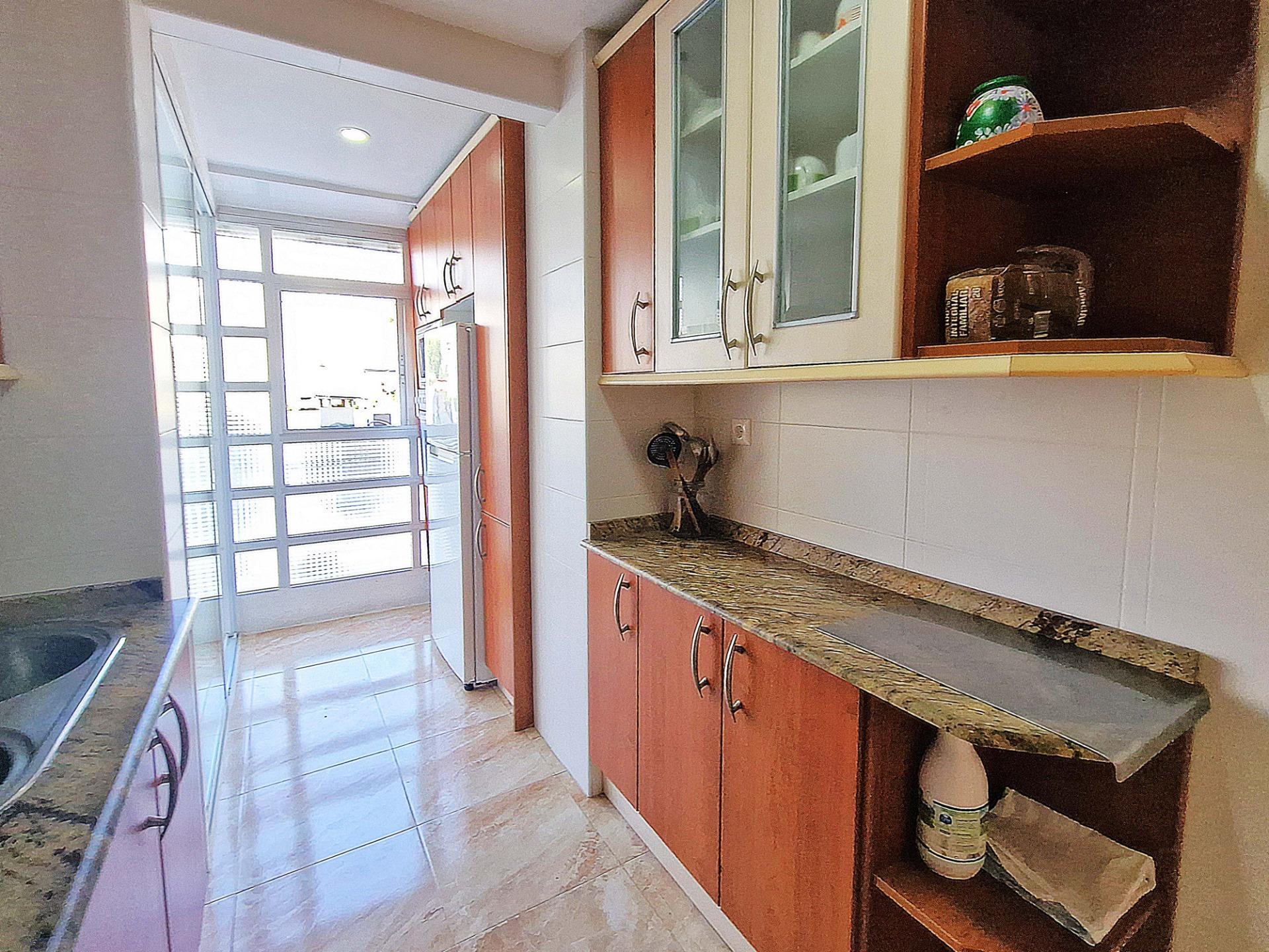 Большая квартира с террасой в 50 м от Пляжа Леванте | фото 2 Большая квартира с террасой в 50 м от Пляжа Леванте | фото 2