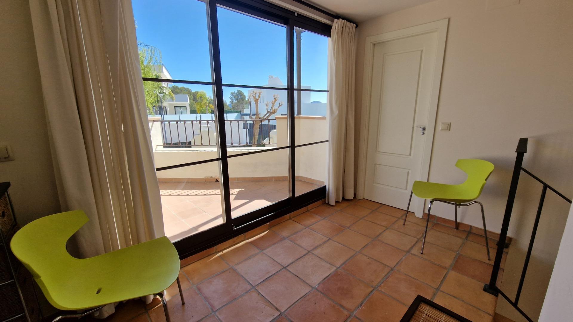 Semi-detached house with sea views in Sierra Cortina | image 2 Semi-detached house with sea views in Sierra Cortina | image 2