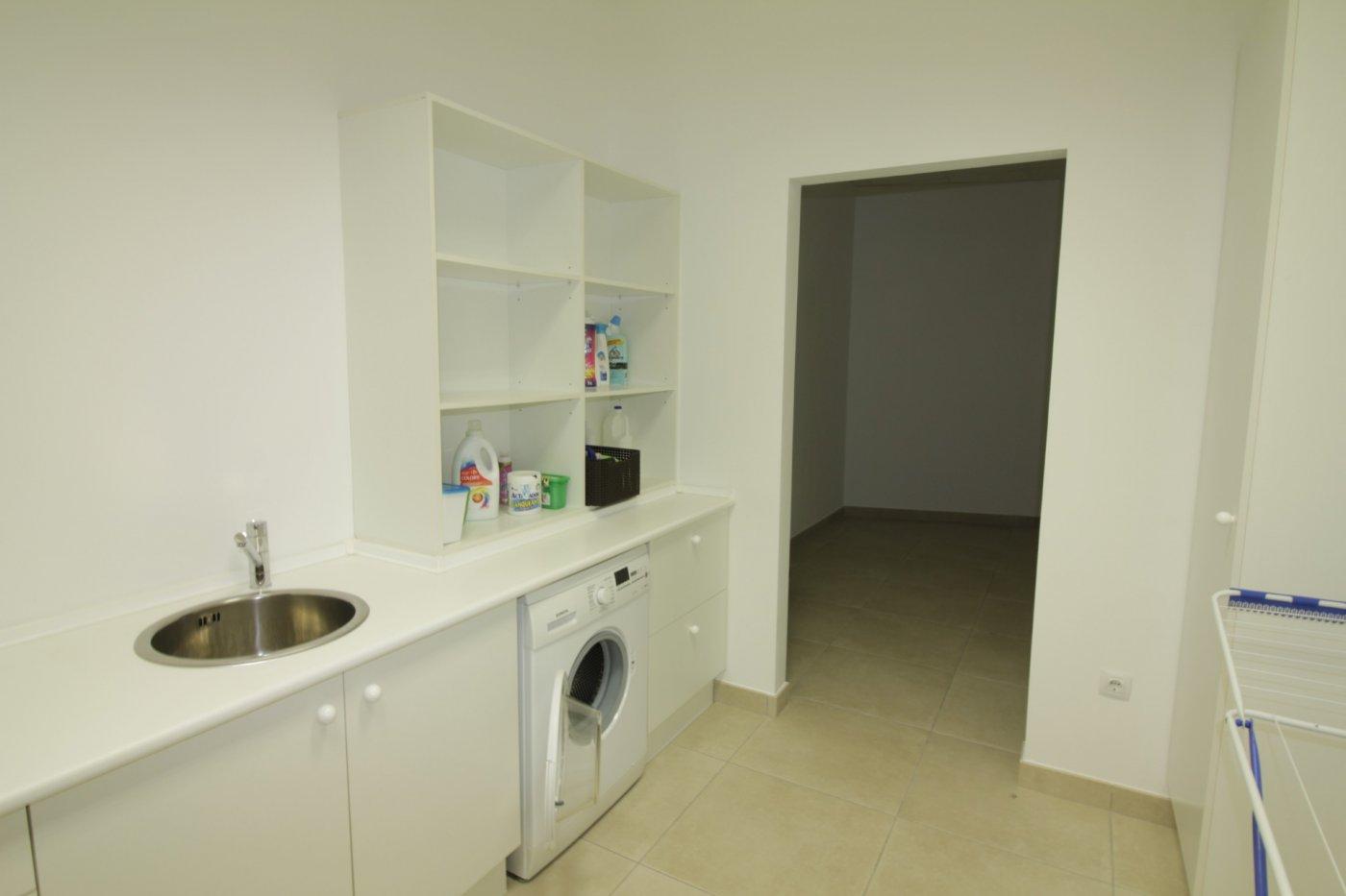 Потрясающая вилла с панорамным видом в Алтее | фото 3 Потрясающая вилла с панорамным видом в Алтее | фото 3