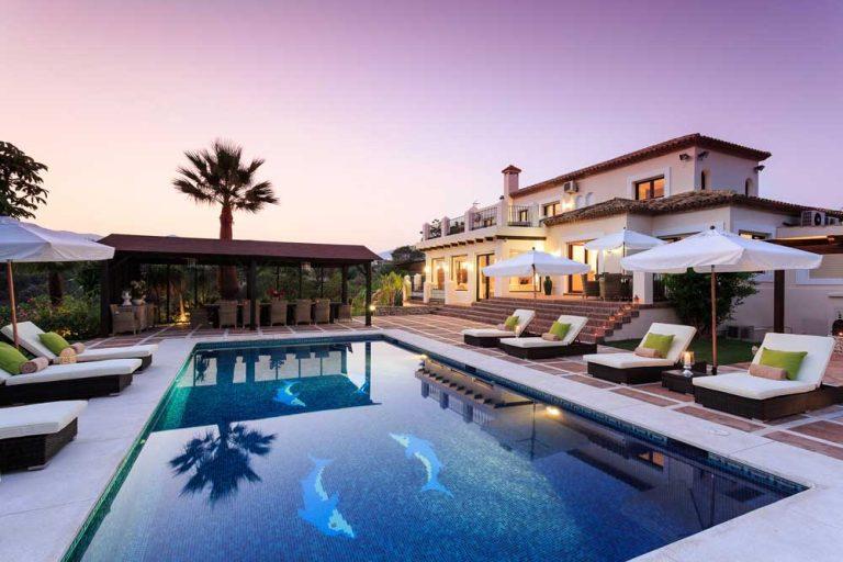 Find Your Paradise with a Villa in Spain with a Private Pool for Sale